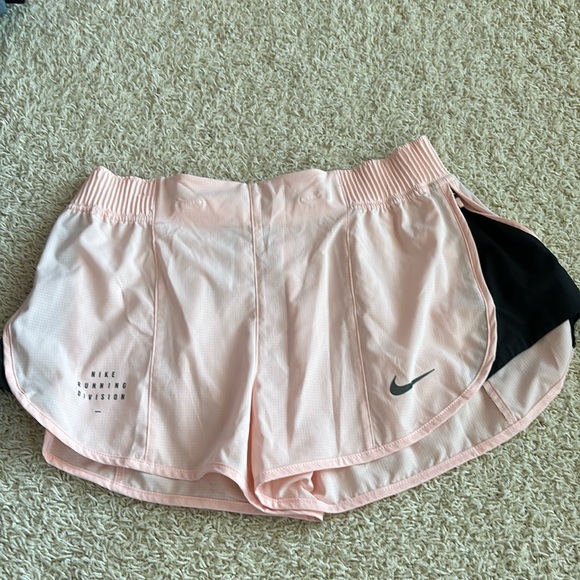Peach and black Nike shorts - Picture 1 of 6